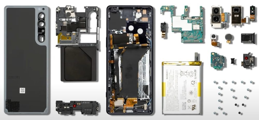Sony Xperia 1 IV, Sony Xperia 1 IV: Teardown βίντεο το συγκρίνει με το Mark 3