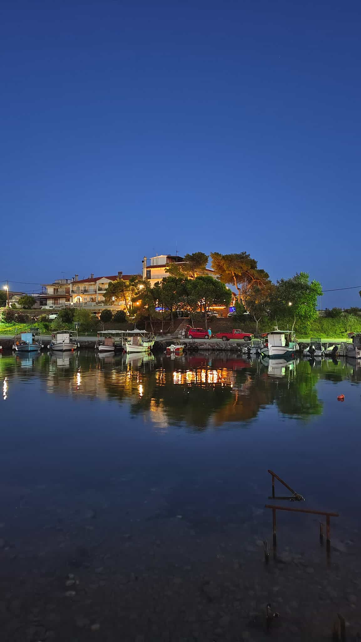 Καλοκαιρινές Διακοπές με το Vivo X80 Pro στη Χαλκιδική