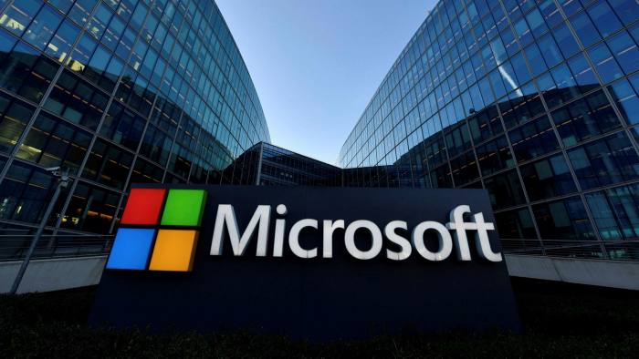 Microsoft, Microsoft: Απέλυσε σχεδόν 1000 εργαζομένους μέσα σε μία εβδομάδα