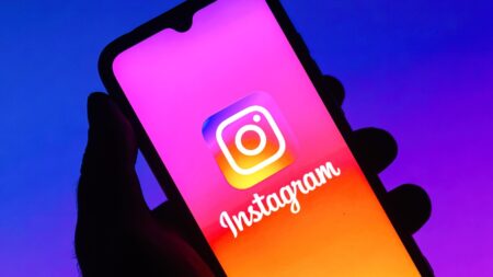 To Instagram αποκτά δυνατότητα Repost και κοινοποίησης τοποθεσίας
