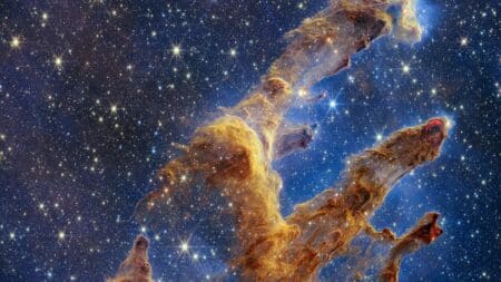 Το τηλεσκόπιο James Webb καταγράφει με εντυπωσιακό τρόπο τις Στήλες της Δημιουργίας