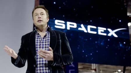 Η SpaceX θα πληρώνει για την πρόσβαση της Ουκρανίας στο Starlink