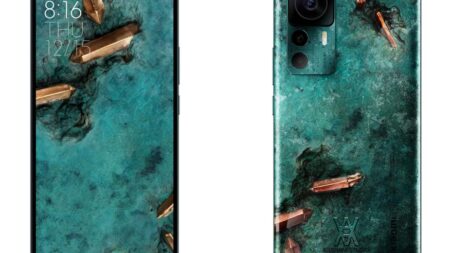 Το Xiaomi 12T Pro αποκτά «αρχαιολογική» εμφάνιση