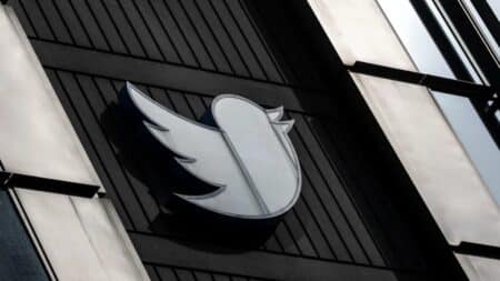 To προσωπικό του Twitter μειώθηκε κατά 80% – Διαψεύδει η εταιρεία