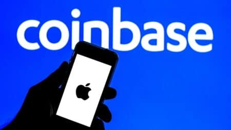 Η Coinbase διαφωνεί με την Apple για προμήθειες σε συναλλαγές NFT
