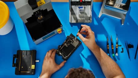 Η Apple λανσάρει πρόγραμμα Self Service επισκευής στην Ευρώπη