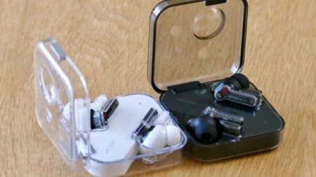 H Nothing εργάζεται επάνω σε νέα ασύρματα ακουστικά – Σχέδια για μια νέα μάρκα