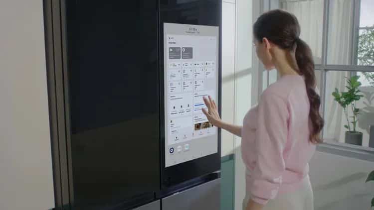 Samsung οθόνη αφής, H Samsung παρουσιάζει ψυγείο με ενσωματωμένη οθόνη αφής