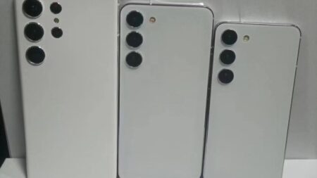 Samsung Galaxy S23: Κυκλοφόρησαν φωτογραφίες από “dummies” της επερχόμενης σειράς