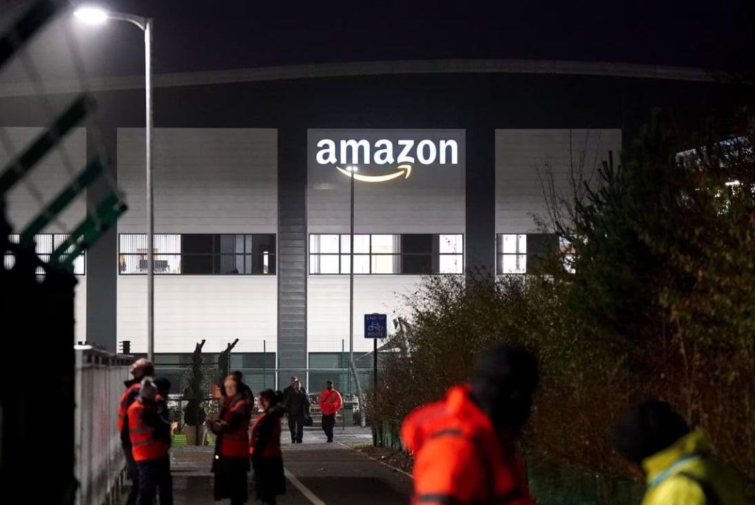 Amazon στην Βρετανία, Βρετανία: Πρωτοφανής απεργία των εργαζομένων της Amazon