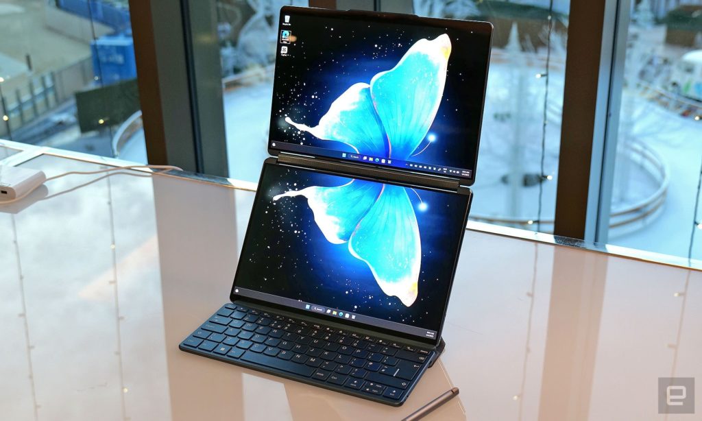 Yoga Book 9i της Lenovo, Η Lenovo παρουσίασε το πρώτο OLED laptop με διπλή οθόνη