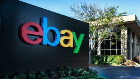 eBay: Κατέγραψε καθαρά κέρδη 672 εκατομμυρίων δολαρίων
