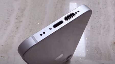 iPhone 12 Mini: Youtuber του έβαλε θύρα USB-C μαζί με τη Lightning