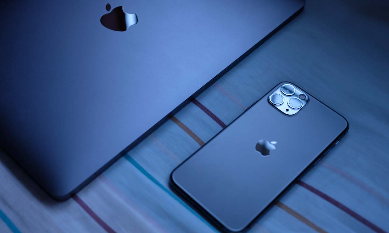 Apple iPhone Macbook, Apple: Μείωση στις πωλήσεις των iPhone και των Macbook