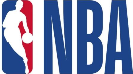H Apple ενδιαφέρεται για τα δικαιώματα streaming του NBA