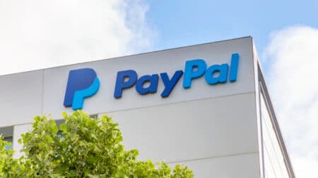 PayPal: Περικοπή του προσωπικού της κατά 7%