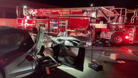 Τροχαίο δυστύχημα για οδηγό Tesla – Η NHTSA ζητά εξηγήσεις