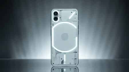 Nothing Phone (2): Συνεργασία με τους Swedish House Mafia για Glyph Sound Pack