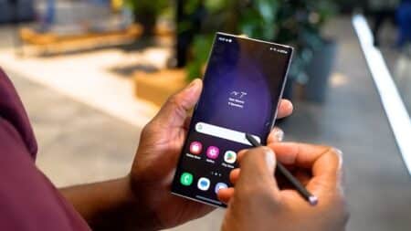 Οι χρήστες του Galaxy S23 Ultra διαμαρτύρονται ότι το S Pen δεν λειτουργεί σωστά