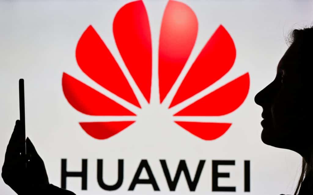 , Huawei: Η Γερμανία εξετάζει να απογορέυσει εξαρτήματα 5G