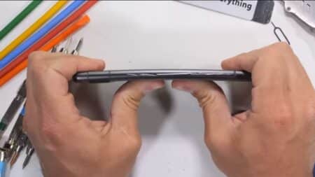 Google Pixel 7a: Εντυπωσιάζει η απόδοσή του στο τεστ αντοχής