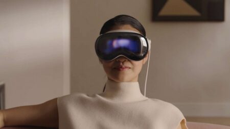 Apple Vision Pro: Tο band κεφαλιού θα προσφέρεται ως ξεχωριστό αξεσουάρ