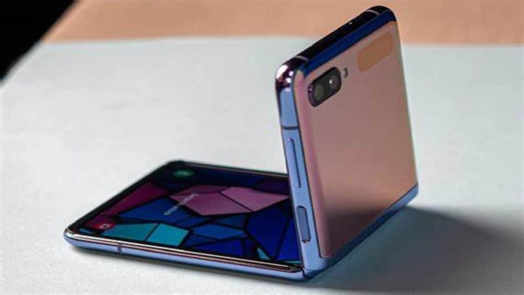 Xiaomi clamshell, Η Xiaomi ετοιμάζει clamshell foldable smartphone