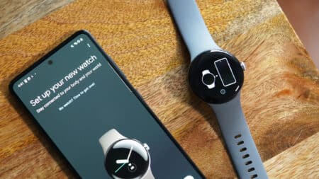 Google Pixel Watch 2: Διέρρευσαν τα watch faces
