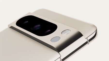 Google Pixel 8: Διέρρευσαν τα bundles