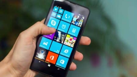 Windows Phone: Ο CEO της Microsoft παραδέχτηκε πως ήταν λάθος που εγκαταλείφθηκε