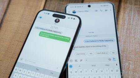 Η Apple λύγισε – Υιοθετεί το πρότυπο RCS στο iPhone το 2024