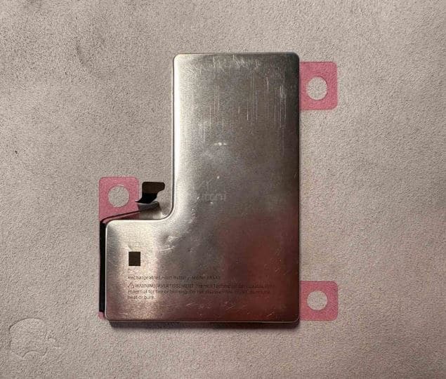 iPhone 16 Pro, iPhone 16 Pro: Διέρρευσε πρωτότυπο μπαταρίας