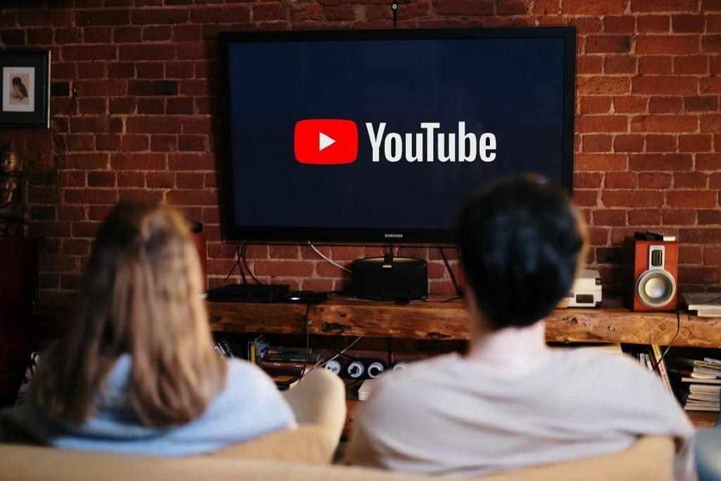 Youtube, Youtube στην ΤV: Επιστρέφει στα παραδοσιακά διαφημιστικά διαλείμματα – Λιγότερα αλλά μεγαλύτερα σε διάρκεια