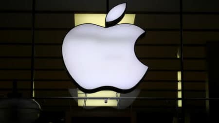 Canalys: Η Apple κορυφαίος πωλητής smartphone στον κόσμο για το 2023