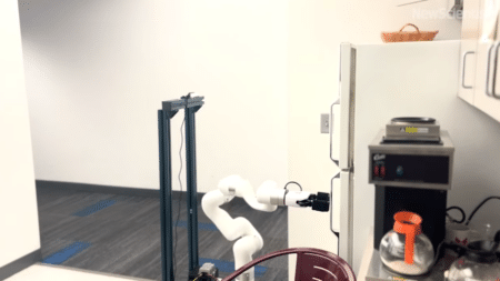 Αυτό το ρομπότ μπορεί να καταλάβει πώς να ανοίξει σχεδόν οποιαδήποτε πόρτα μόνο του [video]