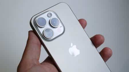 iPhone 16 Pro: Νέες εικόνες αποκαλύπτουν το τεράστιο camera island