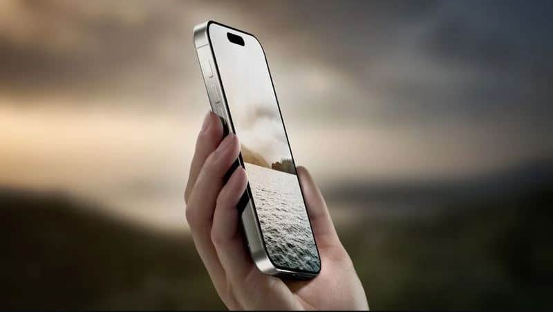 iPhone 16 Pro Max, iPhone 16 Pro Max: Φήμες ότι έρχεται με μεγαλύτερη διάρκεια ζωής μπαταρίας