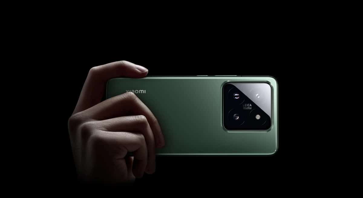 Xiaomi 15 Pro, Xiaomi 15 Pro: Φήμες ότι έρχεται με κάμερα ζουμ περισκοπίου