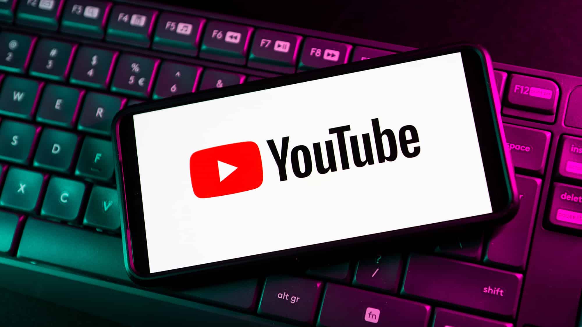 Youtube, YouTube: Νέοι ηλικιακοί περιορισμοί σε περιεχόμενο που σχετίζεται με όπλα