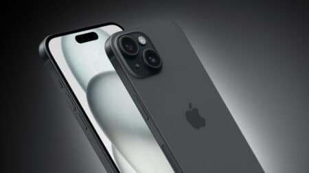 iPhone 17: Νέες φήμες για κάμερα selfie 24MP