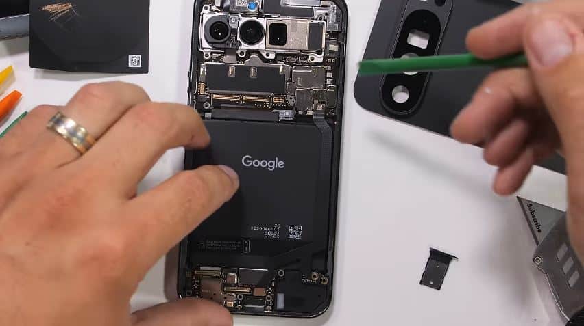 Google Pixel 9 Pro XL, Google Pixel 9 Pro XL: Teardown βίντεο επιβεβαιώνει τα προβλήματα με την αντικατάσταση της μπαταρίας