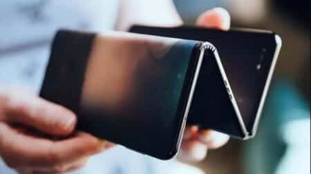 Huawei: Θα αποκαλύψει το τριπλά αναδιπλούμενο smartphone της την ίδια μέρα που έρχεται το iPhone 16