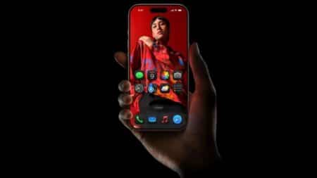 iPhone 16: Όλες οι βελτιώσεις στις οθόνες των μοντέλων της σειράς