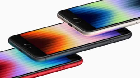 iPhone SE: Εξαντλείται στα καταστήματα λιανικής λίγο πριν την παρουσίαση του iPhone 16
