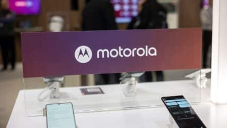 Αυτές είναι όλες οι συσκευές Motorola που πληρούν τις προϋποθέσεις για ενημερώσεις Android 15