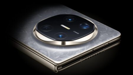 Huawei Mate X6: Επίσημο με HarmonyOS Next, πιο λεπτό σώμα και μεγαλύτερες οθόνες