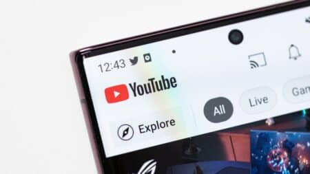 Κι όμως! Οι χρήστες του YouTube Premium βλέπουν διαφημίσεις
