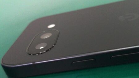 Pixel 9a: Πόσες συσκευές με οθόνη 6,3″ θα κυκλοφορήσει η Google το 2025;