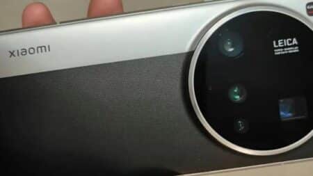 Xiaomi 15 Ultra: Hands-on φωτογραφία δείχνει την εντυπωσιακή, εμπνευσμένη από τη Leica, πλάτη του