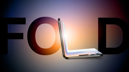 iPhone Fold: Διέρρευσαν λεπτομέρειες για τις προδιαγραφές οθόνης